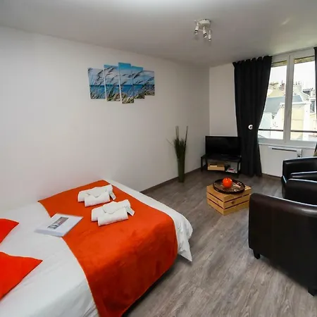 Les Havrais לה האברה